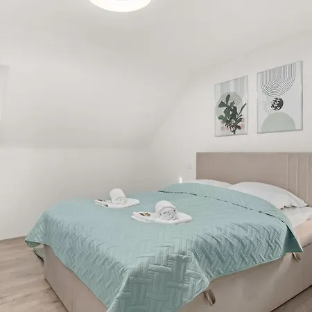 Apartment Pakito: Zentrum - Workstation - Stilvoll & Komfortabel